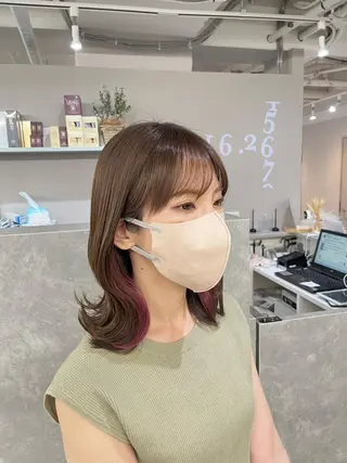 ミディアム カラー REAL【レアル】所属・グレージュ/透け感 カラー/透明感カラーのヘアスタイル