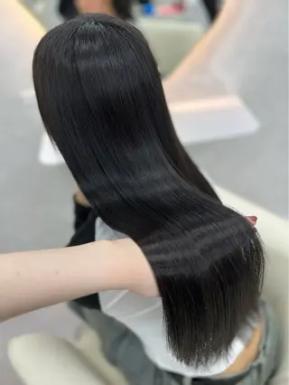 ロング パーマ Hina🐣 elubylovisのヘアスタイル