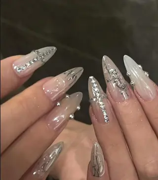 ネイル Miya🎀 nailのネイルデザイン