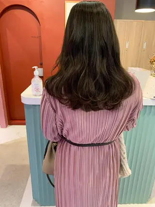 ロング LOREN＋透明感 オリーブhirokoのヘアスタイル