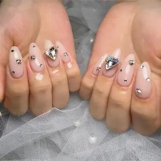 ネイル Ema Nail 豊中店所属・Nail salon M&👩🏼💖のネイルデザイン
