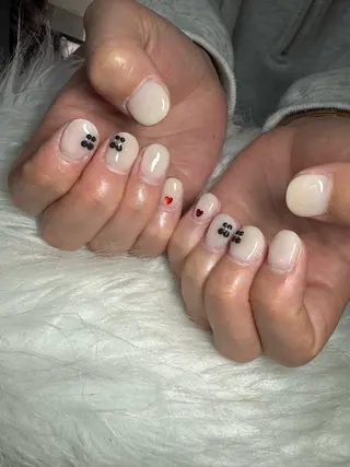 ネイル LAVISH nail salonのネイルデザイン