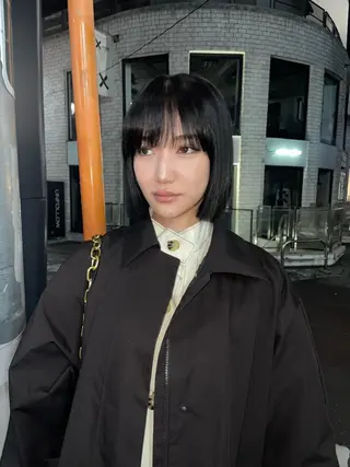 ショート カラー スパイラルパーマ 🌐hina⭐️のヘアスタイル