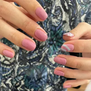 ネイル kiii.__ ✴︎*のネイルデザイン