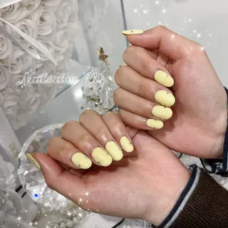 ネイル 𝒦𝐸𝐼𝒩𝒜 錦糸町ネイルのネイルデザイン