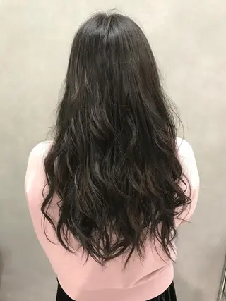 ロング カラー 【髪質改善　艶髪】 布川　莉穂のヘアスタイル