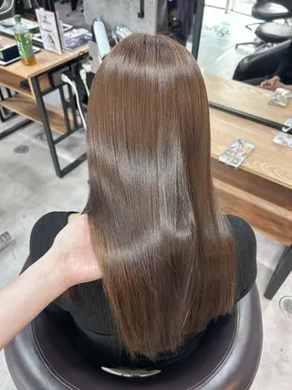 ロング ハイトーン×艶カラー 🤍MIZUKIのヘアスタイル