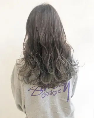 ロング カラー nakahara madokaのヘアスタイル