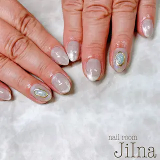 ネイル JiIna nailのネイルデザイン