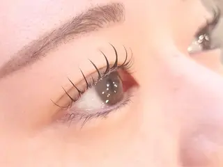 マツエク・マツパ ジョイエ 梅田店所属・joie 梅田のマツエク・マツパデザイン