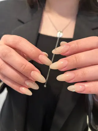 ネイル repos-ルポ-所属・repos yoshitomeのネイルデザイン