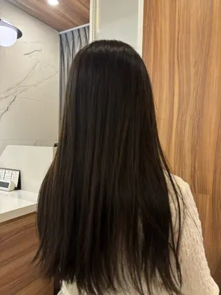 ミディアム 石川 幸呼のヘアスタイル