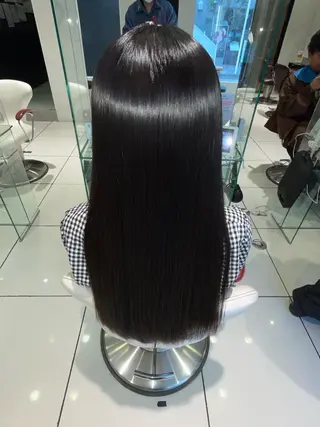 ロング 💈髪質改善特化💈 岡田 侑輝のヘアスタイル