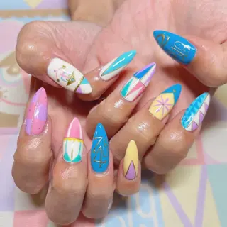 ネイル Nail Salon & MORE.のネイルデザイン