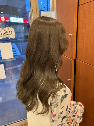 ロング _WHITE難波店[アンダーバーホワイト]所属・艶カラー/髪質改善 /韓国風/中村嘉秀のヘアスタイル