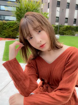 ミディアム たぴ。ぱつっとボブ /暖色艶カラー🍒のヘアスタイル
