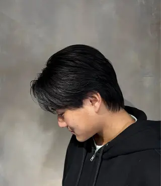 ミディアム 松下 寛人のヘアスタイル