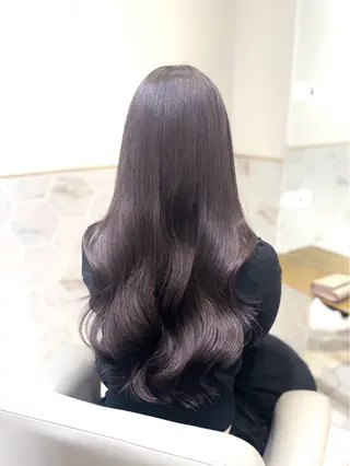 ロング カラー costes 今井芽依のヘアスタイル