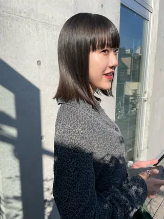 ミディアム カラー 佐伯 和佳のヘアスタイル