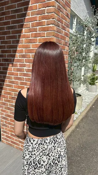 カラー ロング 高村 菜子のヘアスタイル