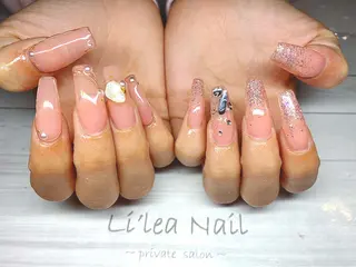 ネイル Li'leaNail AINAのネイルデザイン