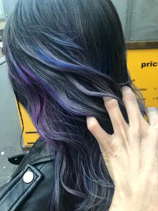 セミロング カラー 原宿サロン代表 デザインカラー伊藤卓のヘアスタイル