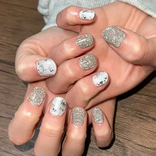 ネイル HENRIETTA NAILSALONのネイルデザイン
