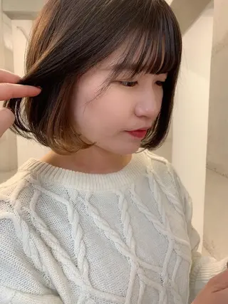 ショート カラー 透明感/オリーブ/ グレージュ/YUKAのヘアスタイル