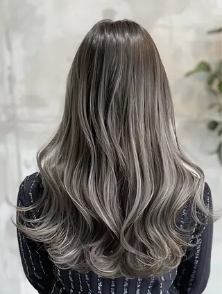 カラー NANAMI/海外風 レイヤー/ボブのヘアスタイル