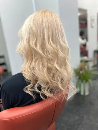 セミロング カラー メンズ 🌟ブリーチ特化型 ハイトーンカラー🌟のヘアスタイル