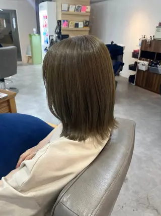 ミディアム 三品 早妃のヘアスタイル