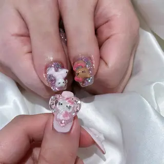 ネイル Kanon 🤍のネイルデザイン