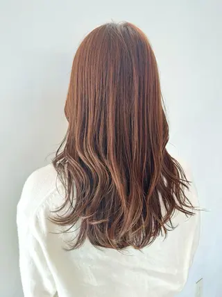 ロング カラー 伊藤 世羅のヘアスタイル