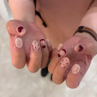 ネイル 栗田 ゆう子のネイルデザイン