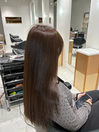 カラー 髙橋 舞衣のヘアスタイル