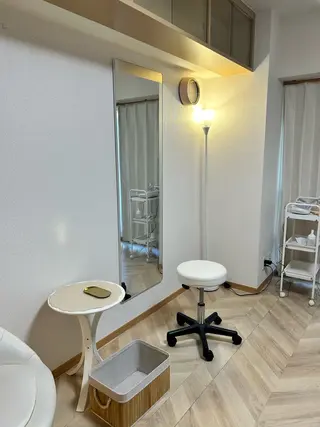 さくら｜むくみ顔専門 エステ｜銀座のエステ・リラクイメージ