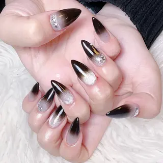 ネイル 🌈Yun nail hyejin💋のネイルデザイン