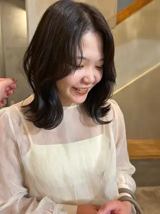 カラー Piu-所属・古澤 芽依のヘアスタイル