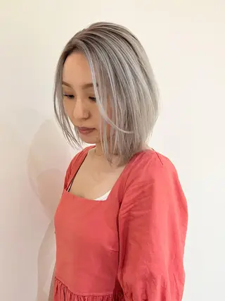 ショート カラー Via officialのヘアスタイル