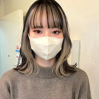 ミディアム カラー 大久保 佳那のヘアスタイル