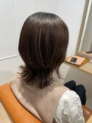 ミディアム nia所属・柔らかブラウン/栄/ tomitaのヘアスタイル