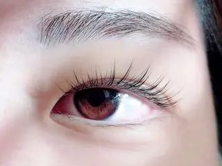 マツエク・マツパ Twiggy Lashes所属・Twiggy Lashes いずみのマツエク・マツパデザイン