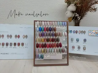ネイル マキ ネイルサロンのネイルデザイン