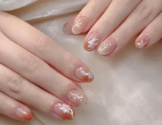 ネイル VIVIAN リサのネイルデザイン