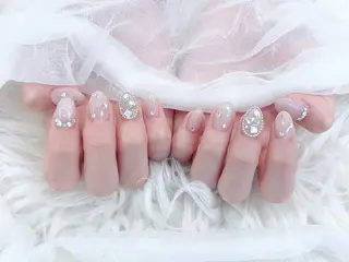 ネイル Lind 天王寺 Yuuri🌹のネイルデザイン