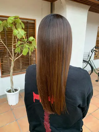 セミロング カラー putri 川邉 優花のヘアスタイル