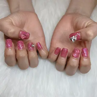 ミディアム HANA うるののネイルデザイン