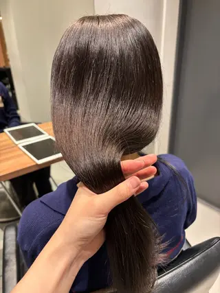 カラー 🫒🫒ブリーチなし 艶カラー🫒ヤマシロのヘアスタイル