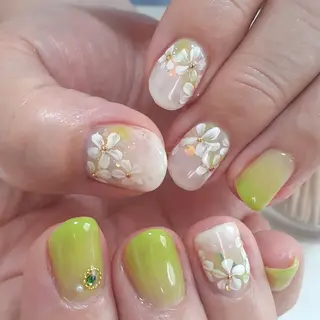 ネイル 池元 真由美のネイルデザイン