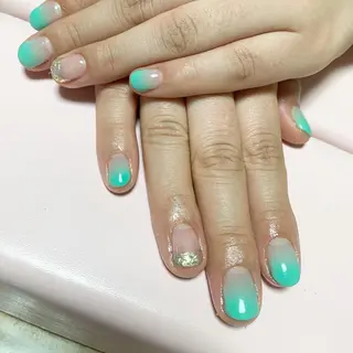 ネイル 池崎 美穂のネイルデザイン